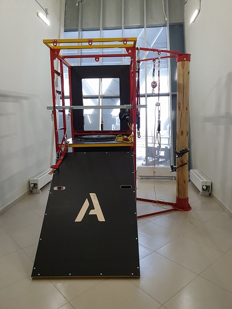 г. Самара. Тренажерный комплекс "АЛЬПИНИСТ" установлен в учебном центре ООО «Эллада»